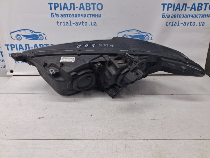 Фара правая Fusion USA 2013-2020 2 1.5 бензин ENUN0