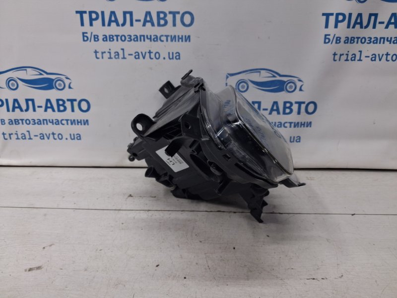 Фара левая Cherokee 2013-2019 KL 3.2 бензин EHK Фара левая Cherokee 2013-2019 KL 3.2 бензин EHK