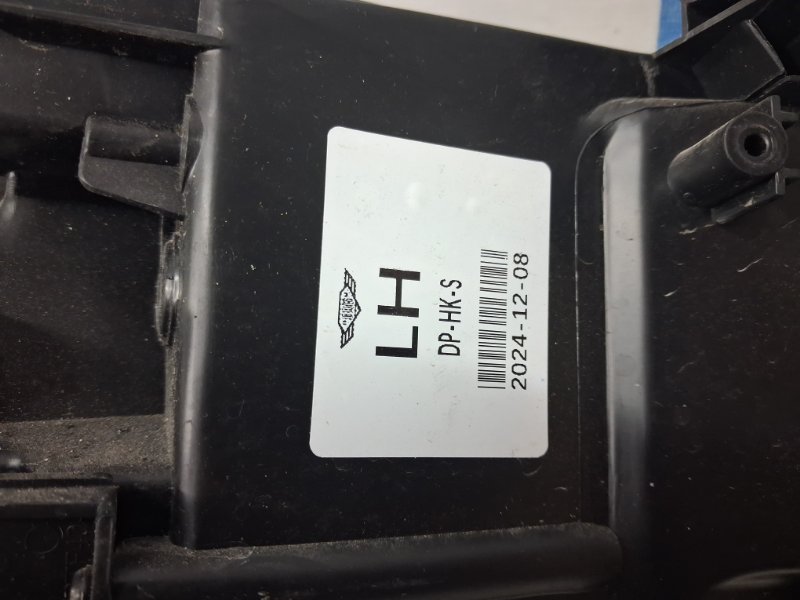 Фара левая Cherokee 2013-2019 KL 3.2 бензин EHK Фара левая Cherokee 2013-2019 KL 3.2 бензин EHK