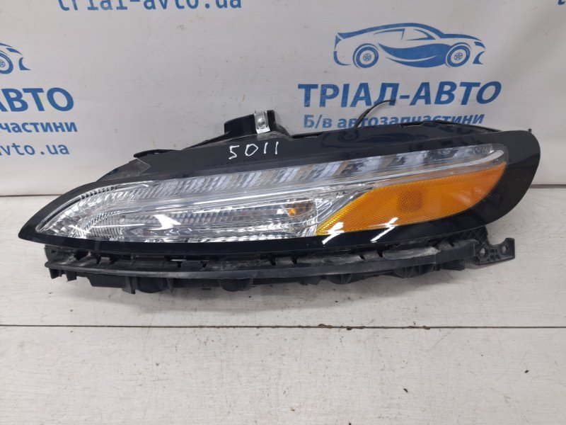 Запчасть фара левая ксенон Jeep Cherokee 2013-2019 KL 3.2 бензин EHK 68321 887AB Б/У Фара левая Ксенон Jeep Cherokee 2013-2019 KL 3.2 бензин EHK 68321 887AB Б/У