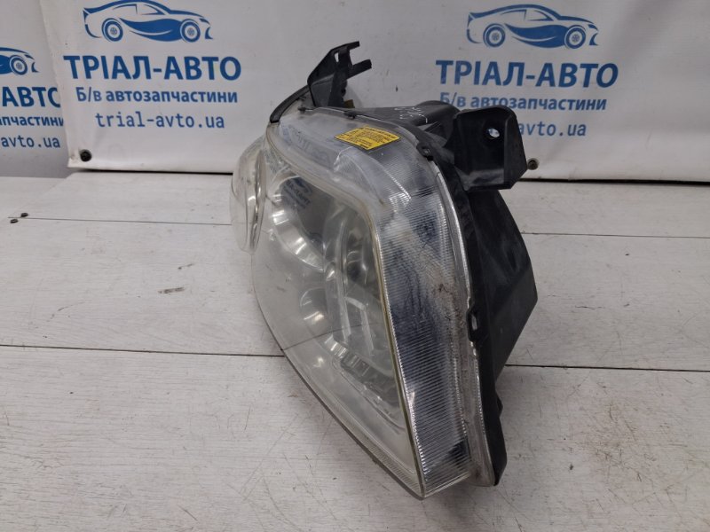 Фара правая Ксенон FX 2002-2008 S50 3.5 бензин VQ35DE