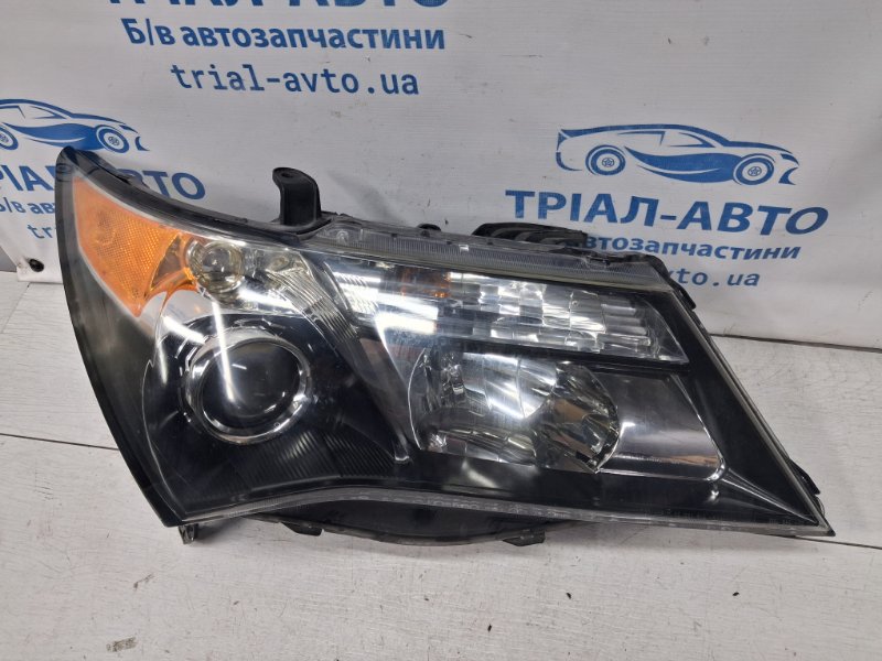 Фара правая Ксенон Acura MDX 2006-2013 YD2 3.7 бензин J37A1 33101STXA21 Б/У