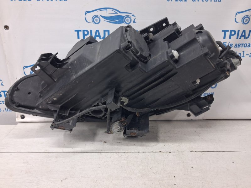 Фара правая CX 9 2006-2015 TB 3.7 бензин MZI