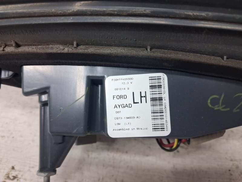 Фонарь задний внутренний левый Fusion USA 2013-2020 2 1.5 бензин ENUN0