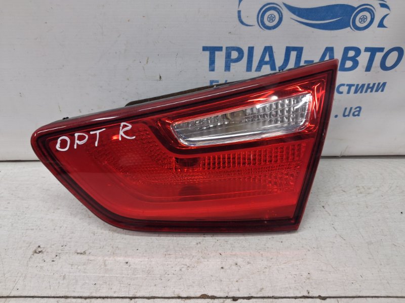 Запчасть фонарь задний внутренний правый Kia Optima 2010-2016 TF 2.4 бензин G4KJ 924042T620 Б/У Фонарь задний внутренний правый Kia Optima 2010-2016 TF 2.4 бензин G4KJ 924042T620 Б/У