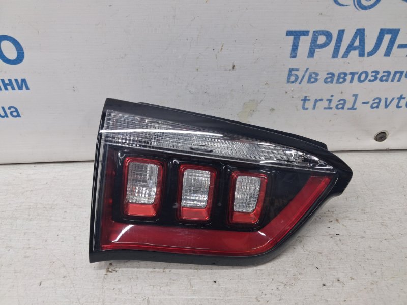 Запчасть фонарь задний внутренний левый Jeep Compass 2016-2020 MP 2.4 бензин EDE 55112837AA Б/У Фонарь задний внутренний левый Jeep Compass 2016-2020 MP 2.4 бензин EDE 55112837AA Б/У