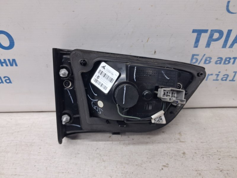 Фонарь задний внутренний правый Compass 2016-2020 MP 2.4 бензин EDE