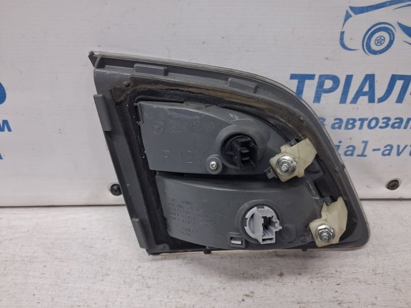Фонарь задний внутренний правый CX 9 2006-2015 TB 3.7 бензин MZI