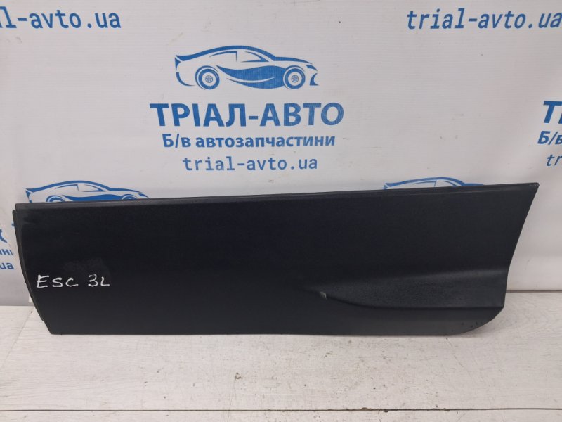 Накладка двери задняя левая Ford Escape 2012-2019 3 2.0 бензин ENR90 CJ5Z7825557AA Б/У