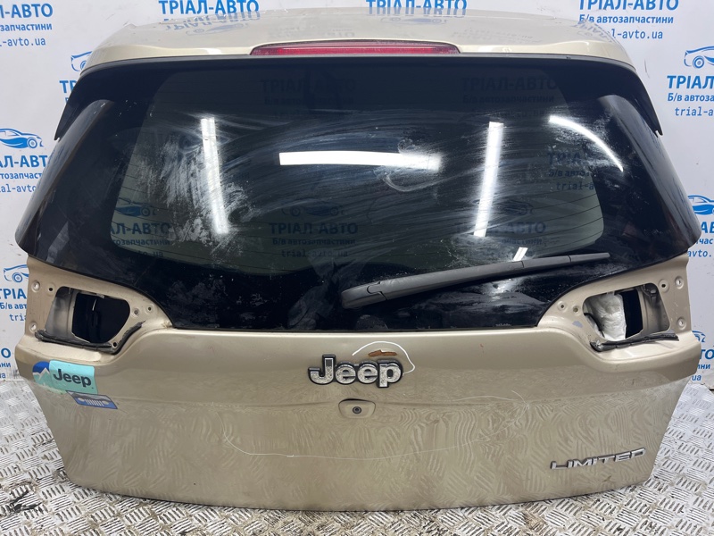 Крышка багажника Cherokee 2013-2019 KL 2.4 бензин ED6 Крышка багажника Cherokee 2013-2019 KL 2.4 бензин ED6