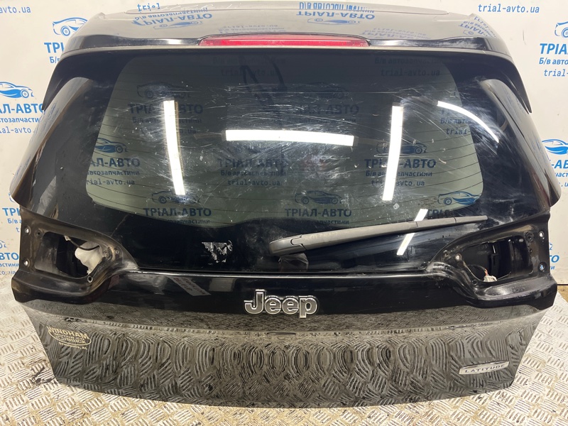 Крышка багажника Jeep Cherokee KL 3.2 бензин EHK