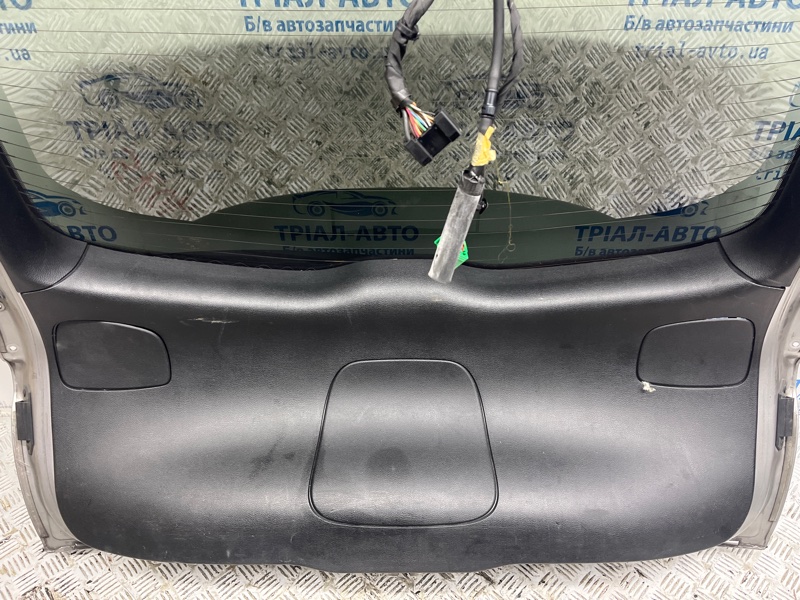 Крышка багажника Cherokee 2013-2019 KL 2.4 бензин ED6