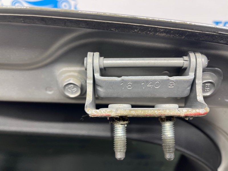 Крышка багажника Cherokee 2013-2019 KL 2.4 бензин ED6