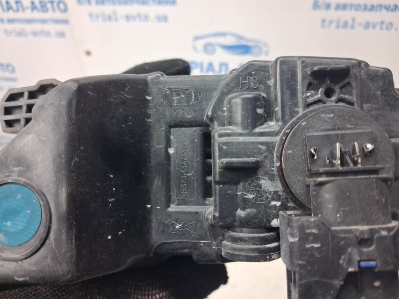 Фара противотуманная левая Fusion USA 2013-2020 2 1.5 бензин ENUN0