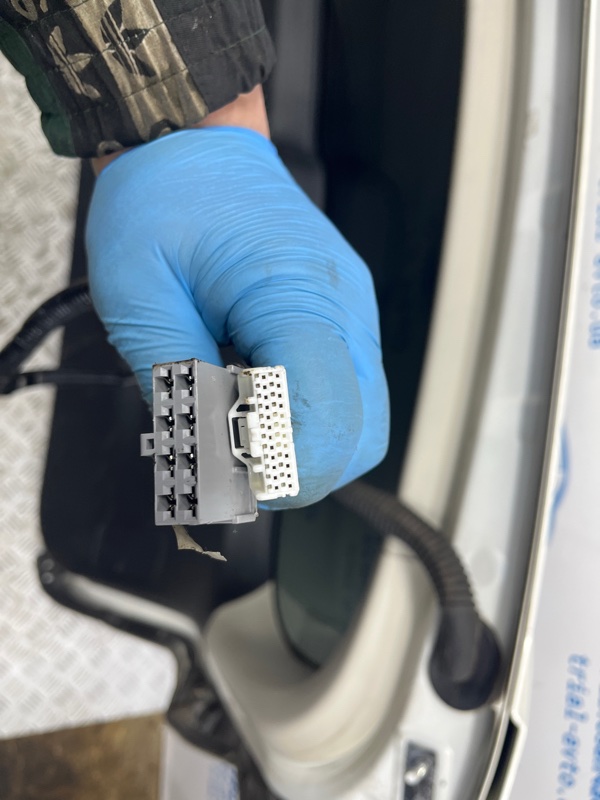 Крышка багажника QX60 2013-2021 L50 3.5 бензин VQ35DE