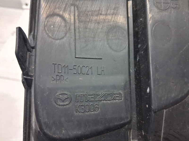 Решетка переднего бампера левая Mazda CX 9 TB 3.7 бензин MZI