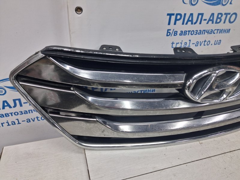 Решетка радиатора Hyundai Santa fe DM 2.4 бензин G4KJ