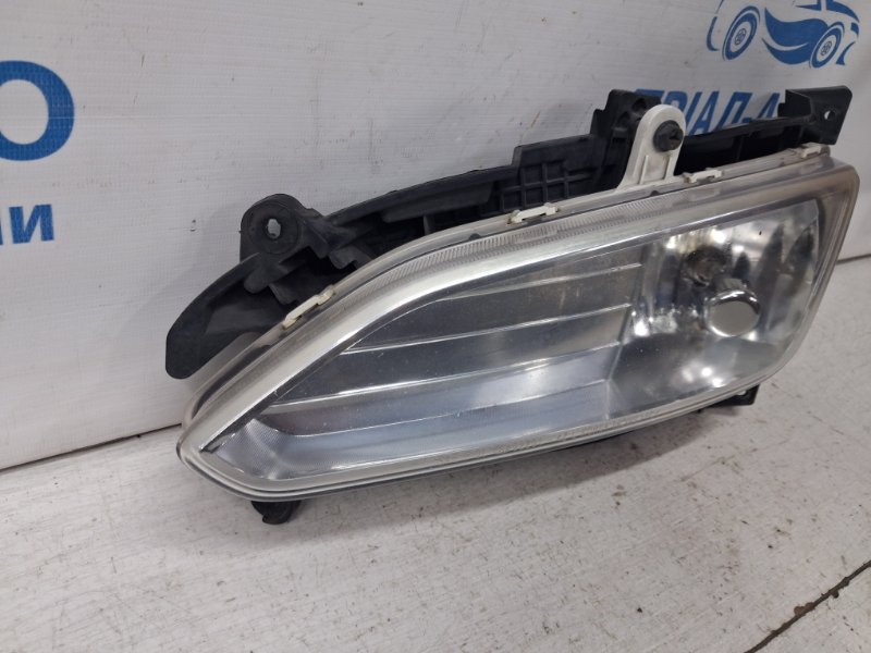 Фара противотуманная левая Hyundai Santa fe DM 2.4 бензин G4KJ Фара противотуманная левая Hyundai Santa fe DM 2.4 бензин G4KJ