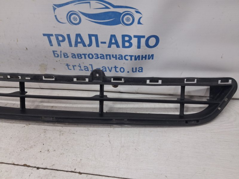 Решетка бампера центральная Santa fe 2012-2019 DM 2.4 бензин G4KJ Решетка бампера центральная Santa fe 2012-2019 DM 2.4 бензин G4KJ