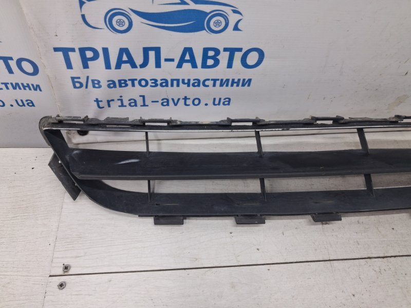 Решетка бампера центральная QX60 2013-2021 L50 3.5 бензин VQ35DE