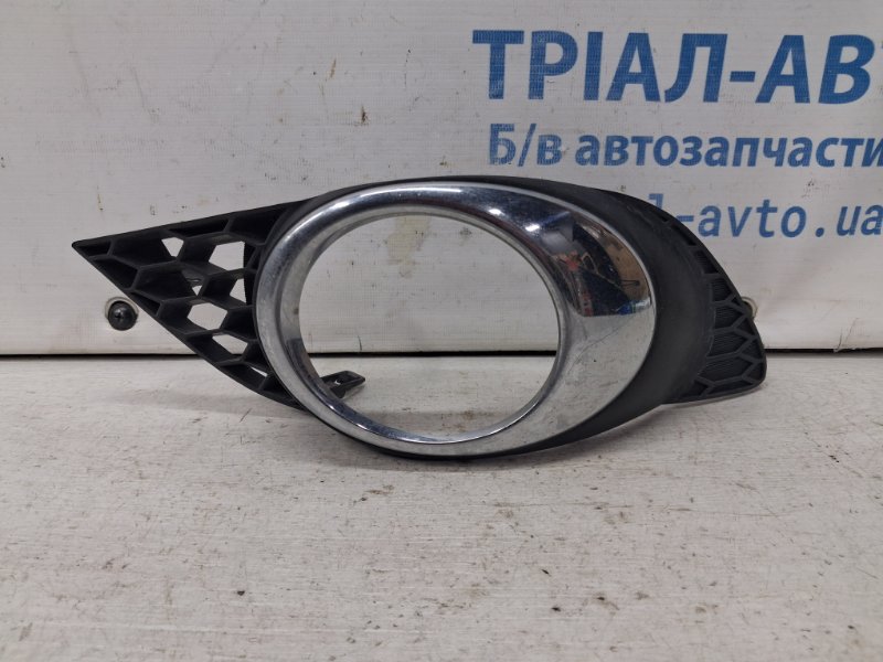 Решетка противотуманки левая Infiniti QX60 2013-2021 L50 3.5 бензин VQ35DE 622573JA0B Б/У