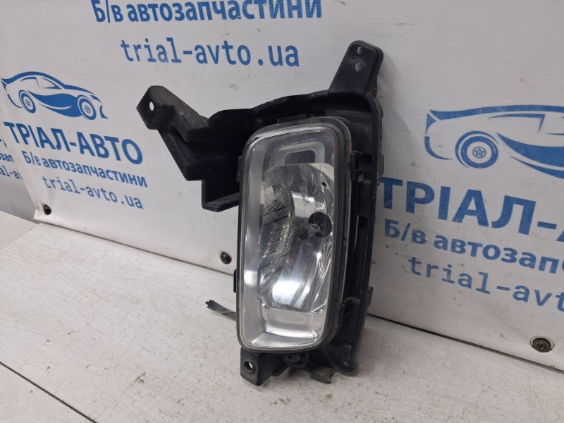Фара противотуманная левая Sorento 2009-2021 XM 2.4 бензин G4KJ