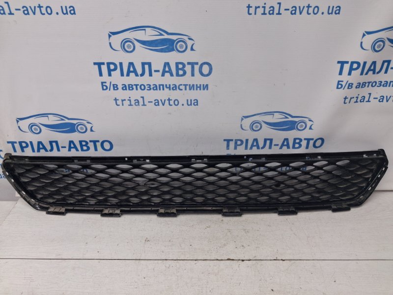 Решетка бампера центральная Kia Optima 2010-2016 TF 2.4 бензин G4KJ 865614C500 Б/У