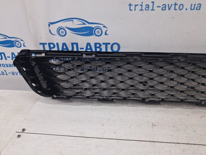 Решетка бампера центральная Optima 2010-2016 TF 2.4 бензин G4KJ