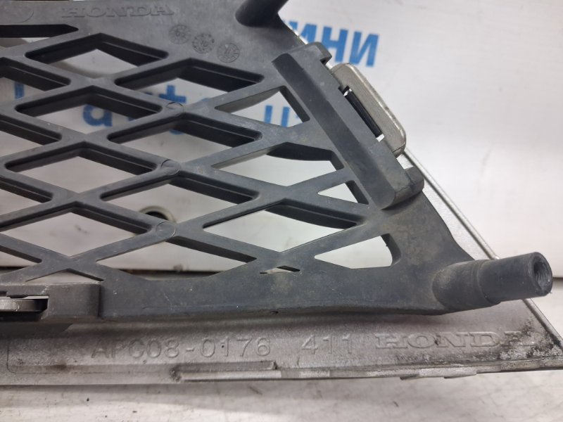 Решетка переднего бампера правая MDX 2006-2013 YD2 3.7 бензин J37A1