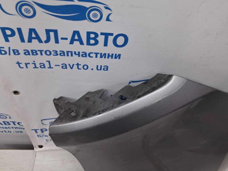 Бампер задний правый клык Jeep Cherokee KL 2.4 бензин ED6