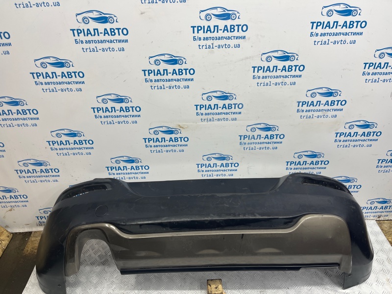 Бампер задний Cherokee 2013-2019 KL 2.4 бензин ED6 Бампер задний Cherokee 2013-2019 KL 2.4 бензин ED6