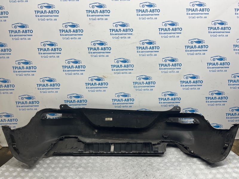 Бампер задний Cherokee 2013-2019 KL 2.4 бензин ED6 Бампер задний Cherokee 2013-2019 KL 2.4 бензин ED6