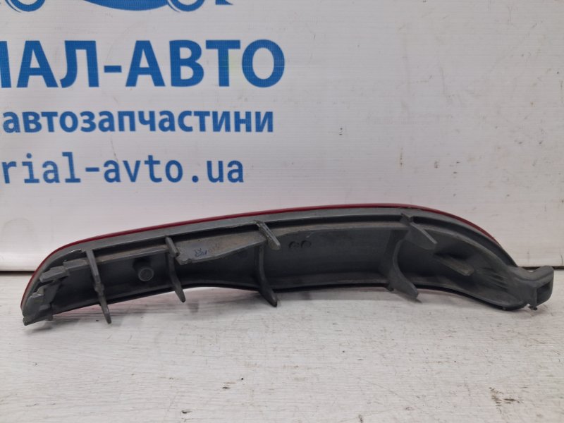 Катафот левый Cherokee 2013-2019 KL 2.4 бензин ED6 Катафот левый Cherokee 2013-2019 KL 2.4 бензин ED6