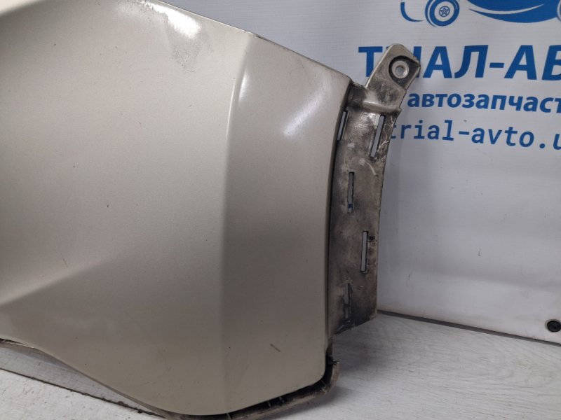 Бампер задний правый клык Cherokee 2013-2019 KL 2.4 бензин ED6 Бампер задний правый клык Cherokee 2013-2019 KL 2.4 бензин ED6