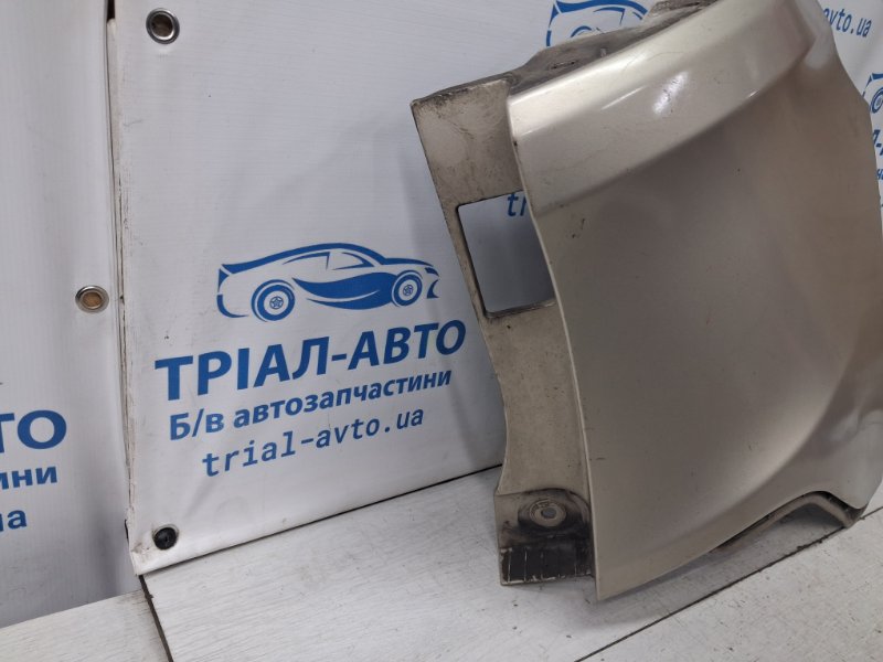 Бампер задний правый клык Cherokee 2013-2019 KL 2.4 бензин ED6 Бампер задний правый клык Cherokee 2013-2019 KL 2.4 бензин ED6