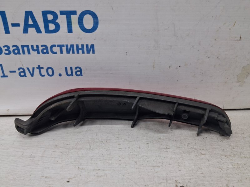 Катафот правый Cherokee 2013-2019 KL 2.4 бензин ED6