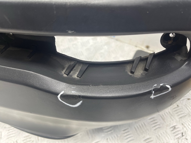 Бампер задний Cherokee 2013-2019 KL 3.2 бензин EHK Бампер задний Cherokee 2013-2019 KL 3.2 бензин EHK