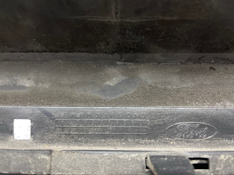 Бампер задний Edge 2015-2018 2 2.0 бензин ENR90