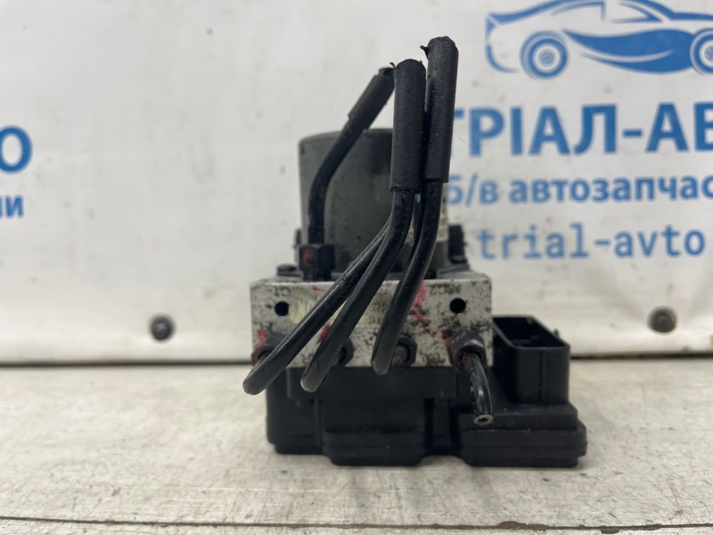 Блок abs Sorento 2014-2020 UM 2.4 бензин G4KJ Блок abs Sorento 2014-2020 UM 2.4 бензин G4KJ