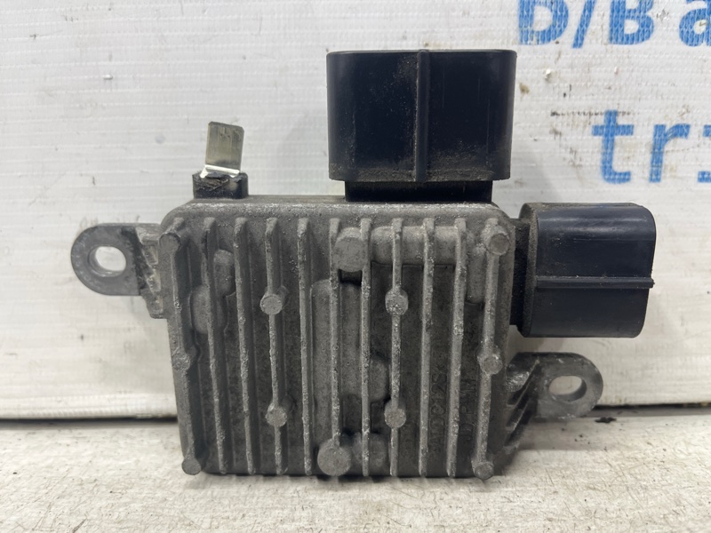 Блок управления вентилятором Optima 2010-2016 TF 2.4 бензин G4KJ