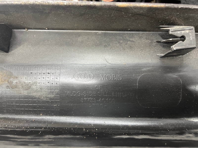 Накладка порога внешняя левая Optima 2010-2016 TF 2.4 бензин G4KJ