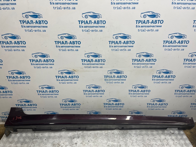 Накладка порога внешняя правая Kia Optima 2010-2016 TF 2.4 бензин G4KJ 877524C100 Б/У