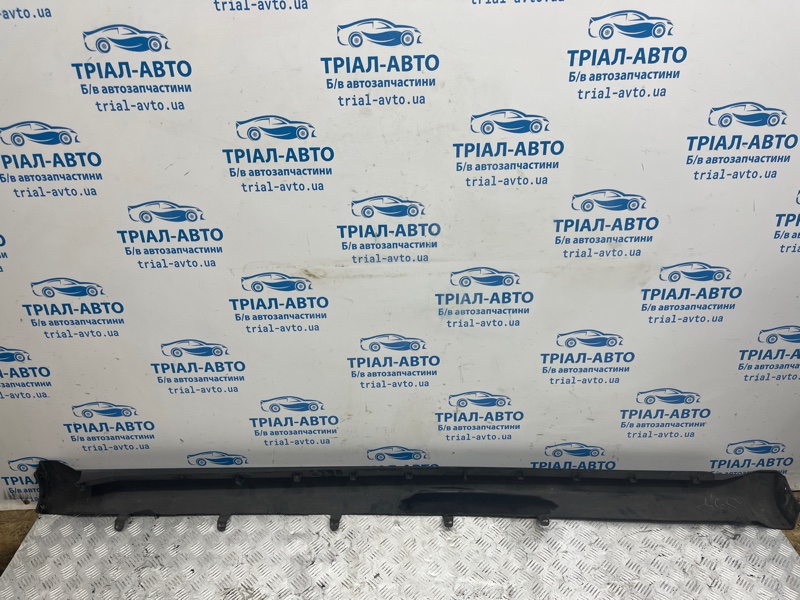 Накладка порога внешняя правая Journey 2007-2020 1 2.4 бензин ED3