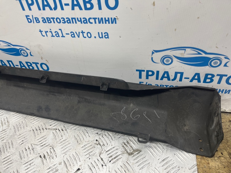 Накладка порога внешняя правая Journey 2007-2020 1 2.4 бензин ED3