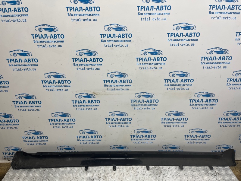 Накладка порога внешняя левая Journey 2007-2020 1 2.4 бензин ED3