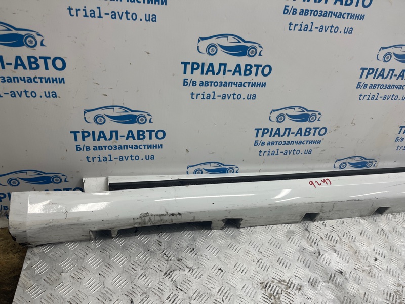 Накладка порога внешняя левая Ford Fusion USA 2 1.5 бензин ENUN0