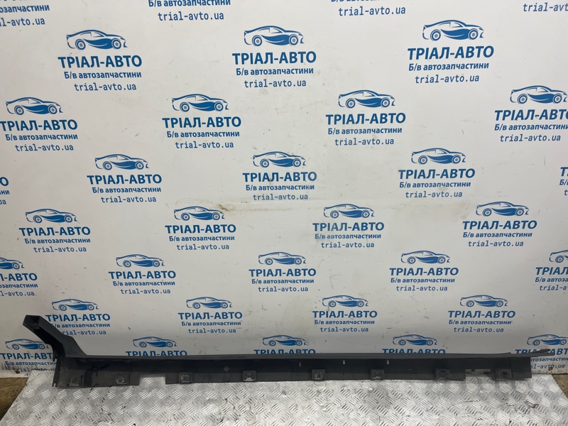 Накладка порога внешняя левая Escape 2012-2019 3 2.0 бензин ENR90