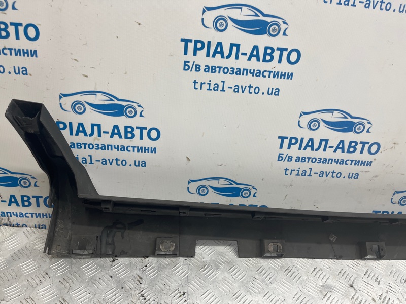 Накладка порога внешняя левая Escape 2012-2019 3 2.0 бензин ENR90