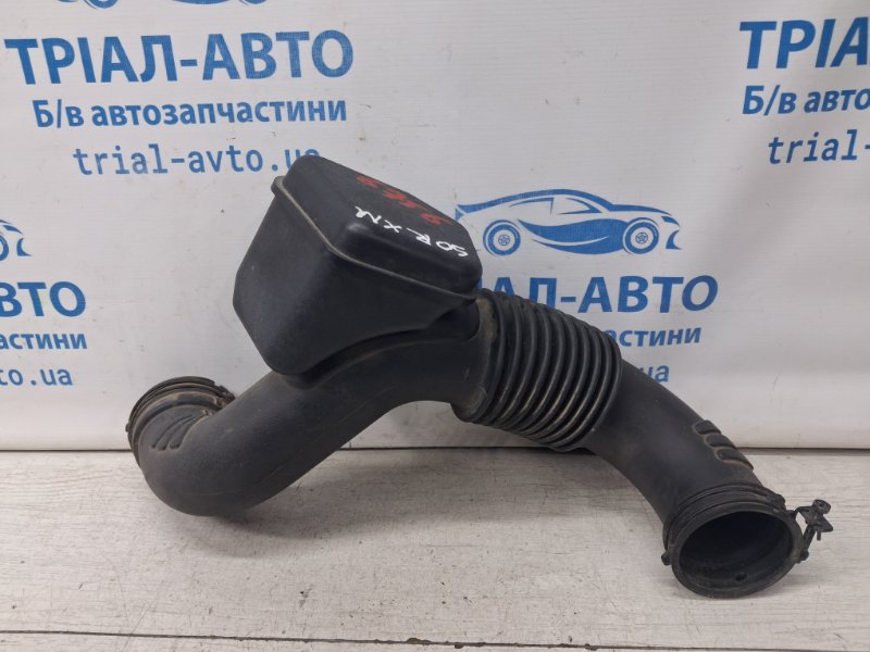 Патрубок воздушного фильтра Sorento 2009-2021 XM 2.4 бензин G4KJ