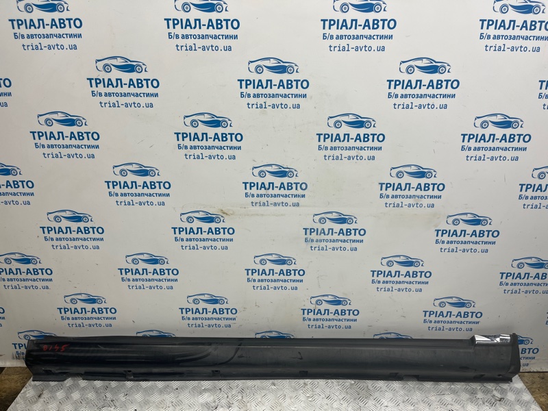 Накладка порога внешняя правая Infiniti FX 2002-2008 S50 3.5 бензин VQ35DE 76850CL70A Б/У